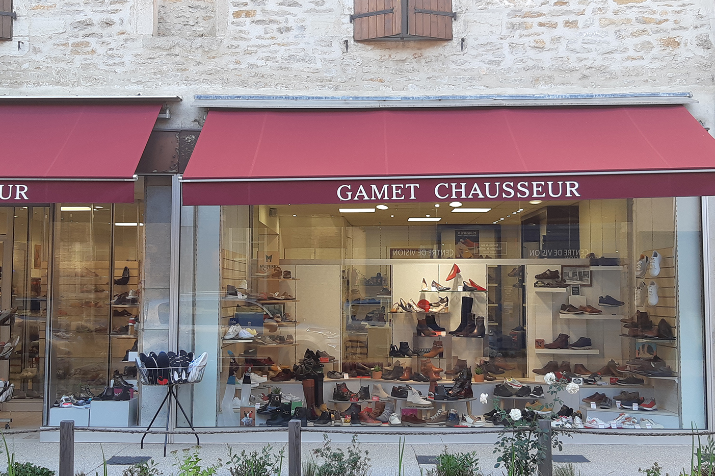 Magasin de chaussures - Chaussures Gamet, 21320 Pouilly-en-Auxois